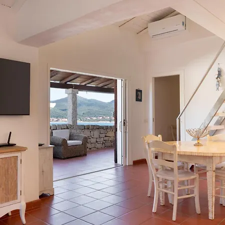 Casa Matilde Con Patio By Wonderful Italy *