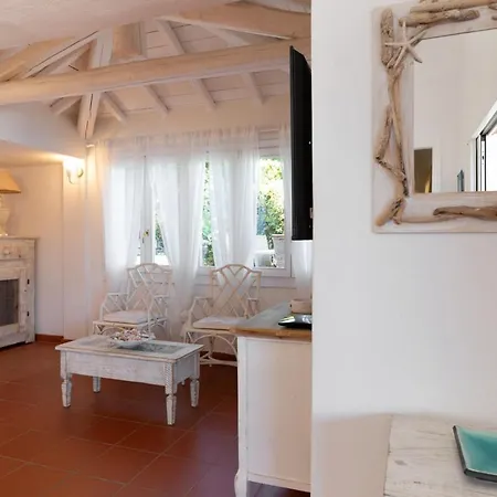 Апартаменти Casa Matilde Con Patio By Wonderful Italy *