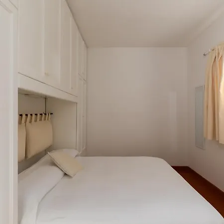 Апартаменти Casa Matilde Con Patio By Wonderful Italy